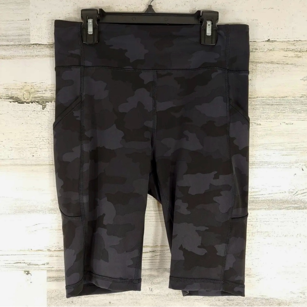 LULULEMON INVIGORATE HI-RISE SHORT 10" HERITAGE 365 CAMO DEEP COAL MULTI SIZE 8